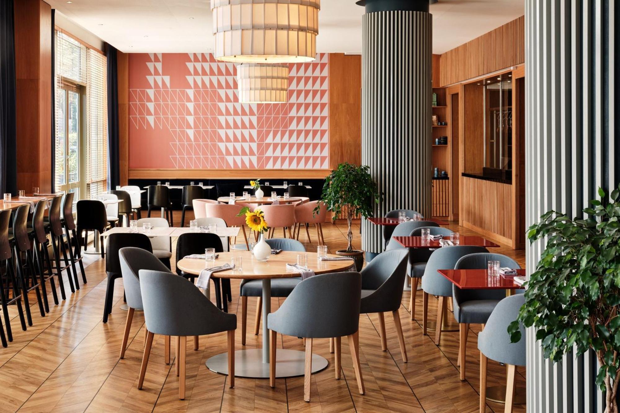 Sheraton Poznan Hotel Экстерьер фото Restaurant