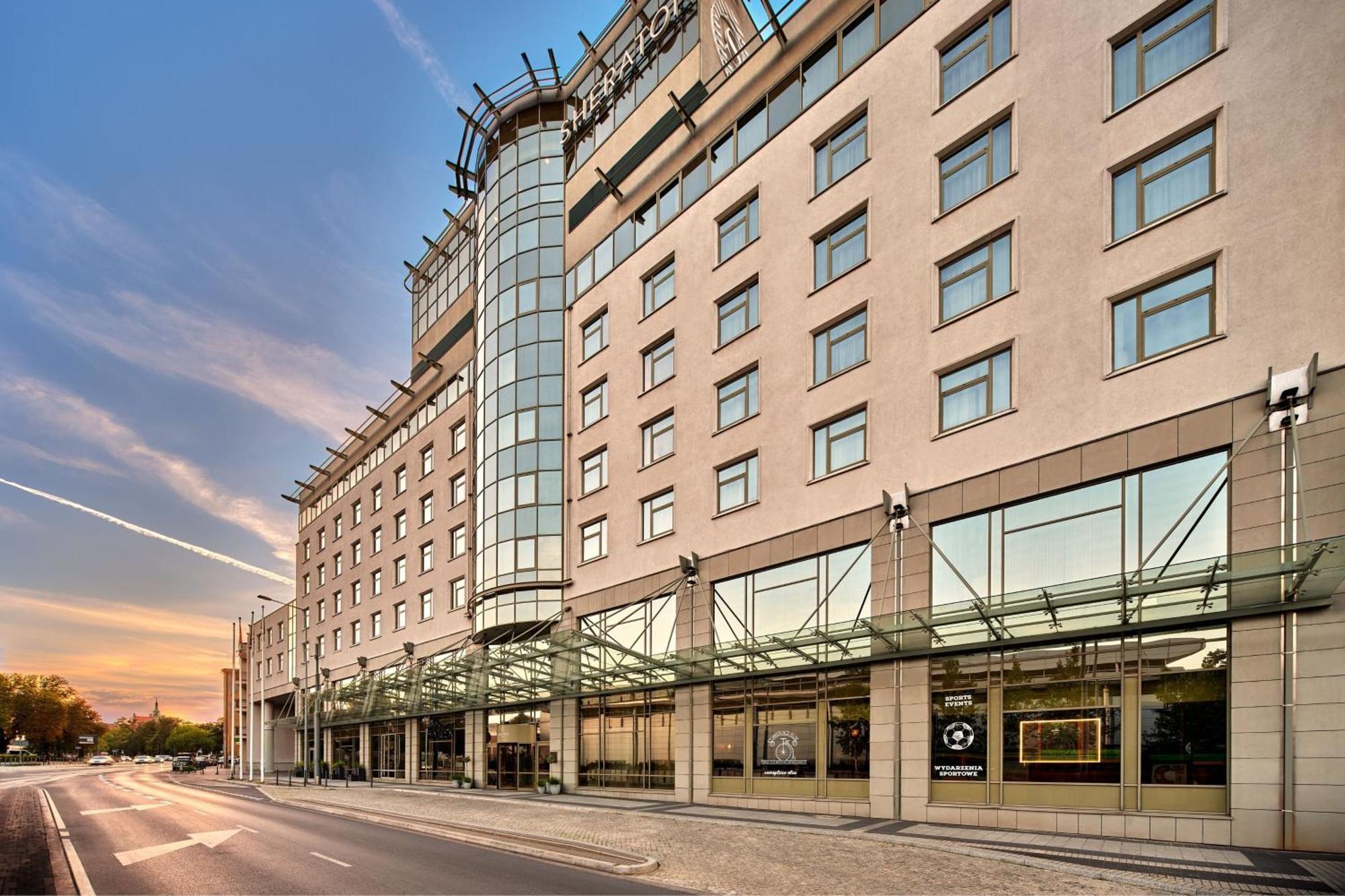 Sheraton Poznan Hotel Экстерьер фото The Westin Palace, Brussels