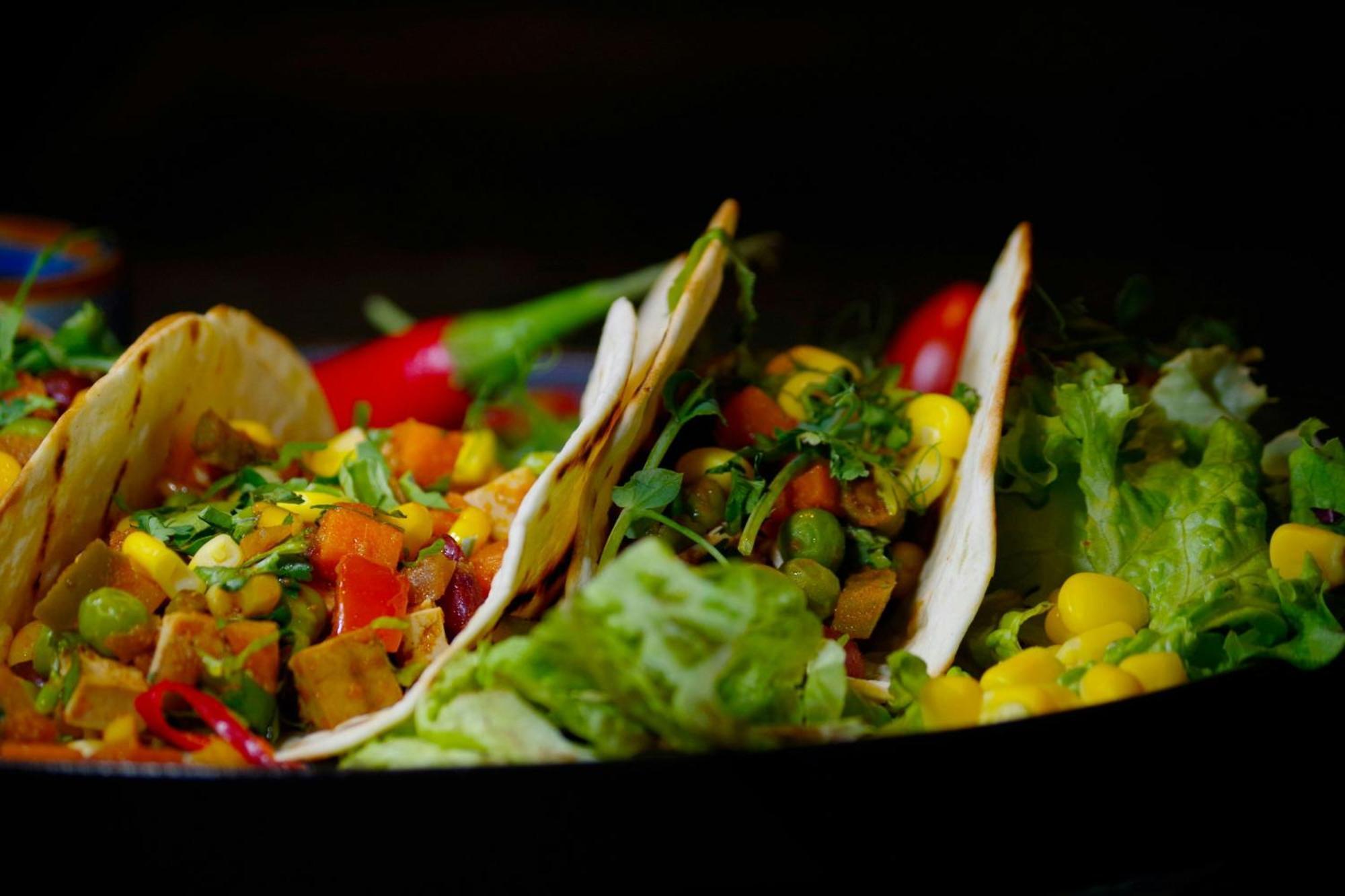 Sheraton Poznan Hotel Экстерьер фото Tacos