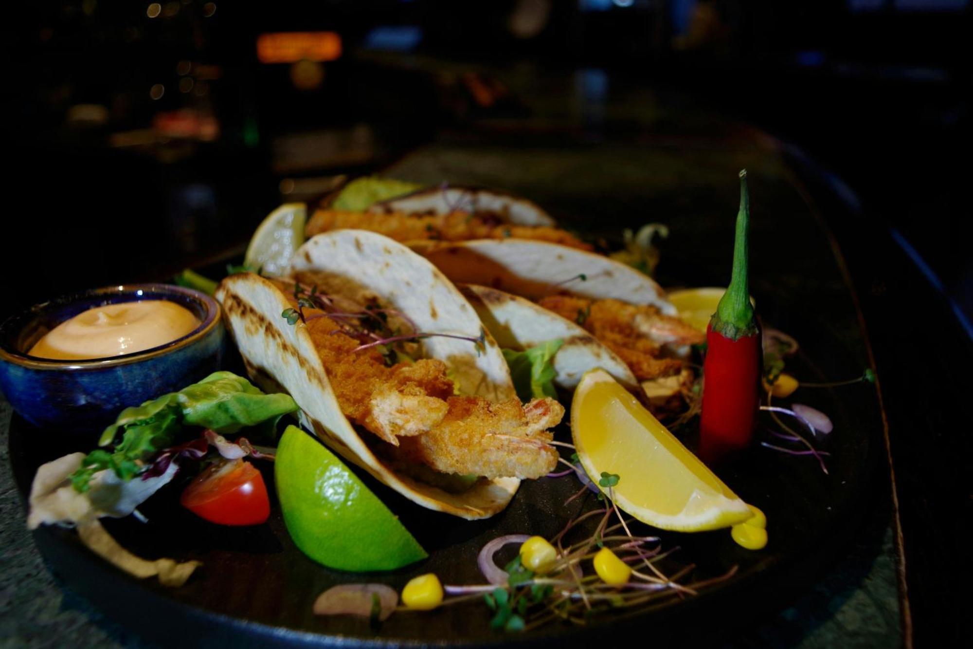Sheraton Poznan Hotel Экстерьер фото A plate of grilled mussels